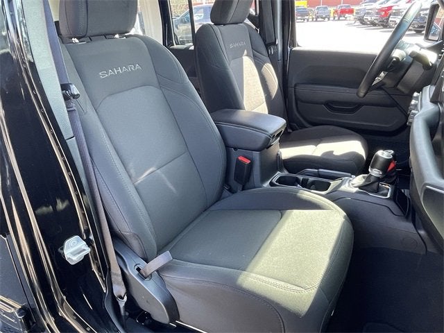 2022 Jeep Wrangler Unlimited Sahara 4x4