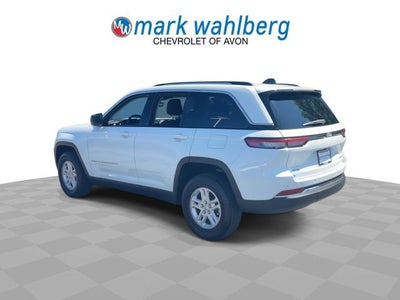 2022 Jeep Grand Cherokee Laredo 4x4