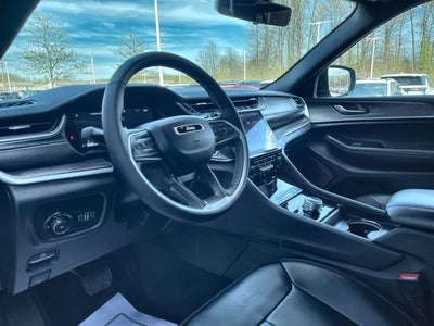 2025 Jeep Grand Cherokee Limited 4x4