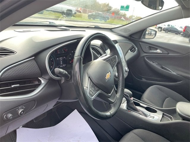 2023 Chevrolet Malibu RS