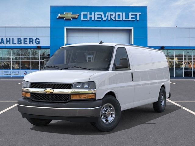 2025 Chevrolet Express Cargo 3500 WT