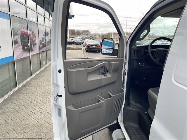 2024 GMC Savana Cargo 2500 Work Van