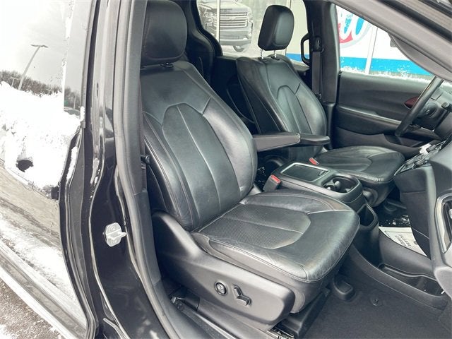 2019 Chrysler Pacifica Touring L Plus 35th Anniversary