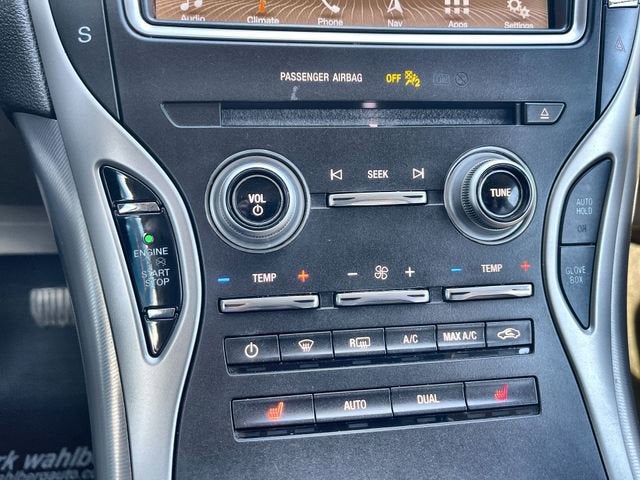 2019 Lincoln Nautilus Select