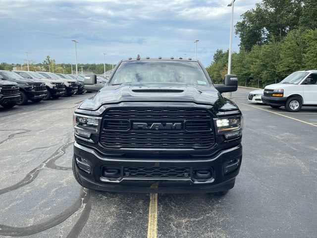 2024 RAM 2500 Limited Mega Cab 4x4 6'4" Box