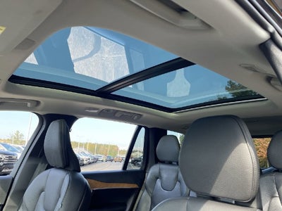 2024 Volvo XC90 B6 Plus Bright Theme 7-Seater