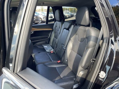 2024 Volvo XC90 B6 Plus Bright Theme 7-Seater
