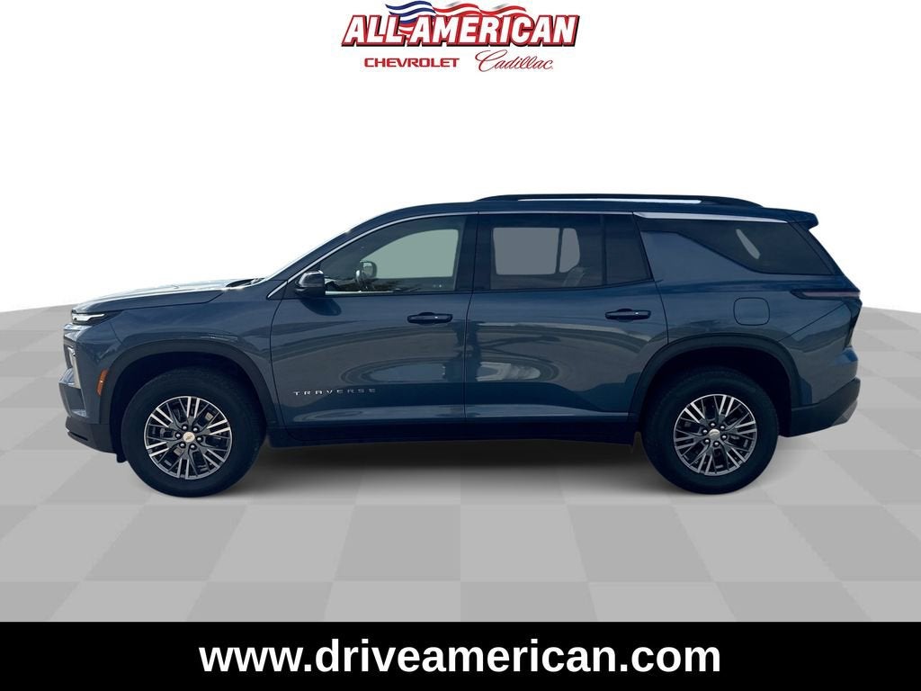 2025 Chevrolet Traverse LT
