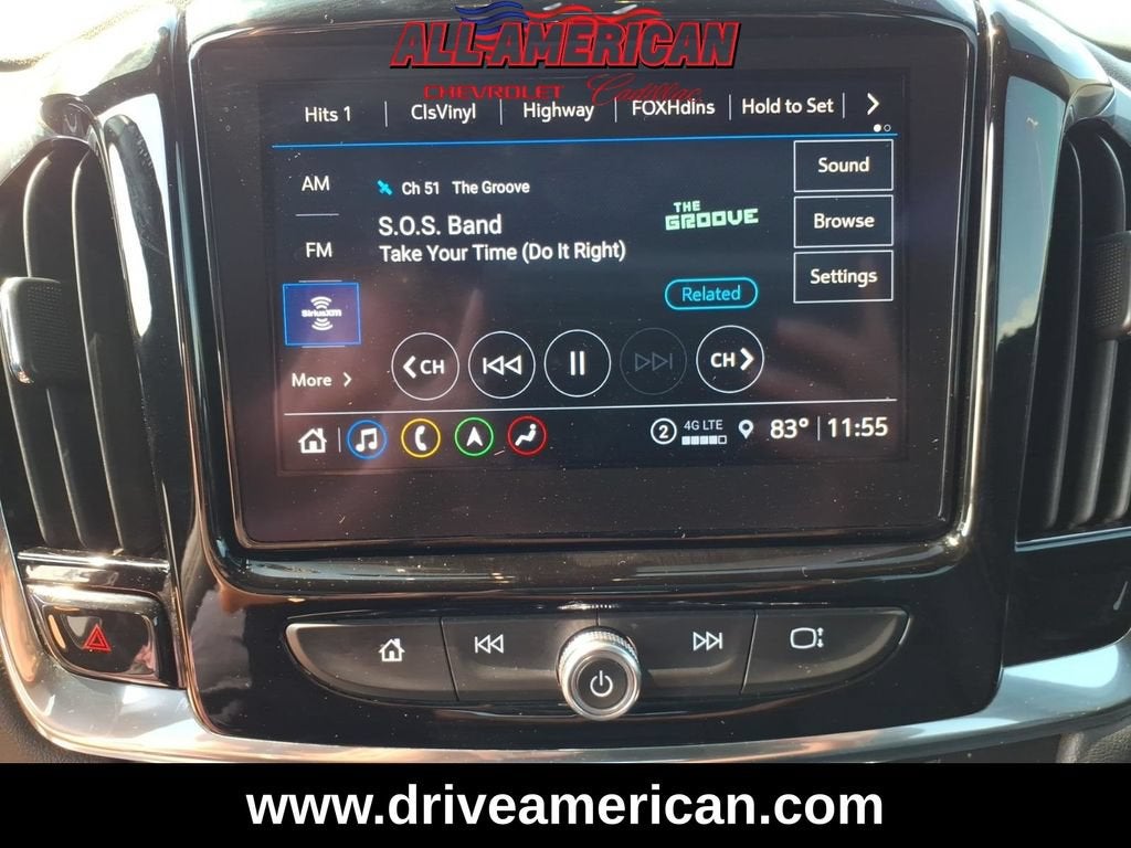2023 Chevrolet Traverse LT Leather