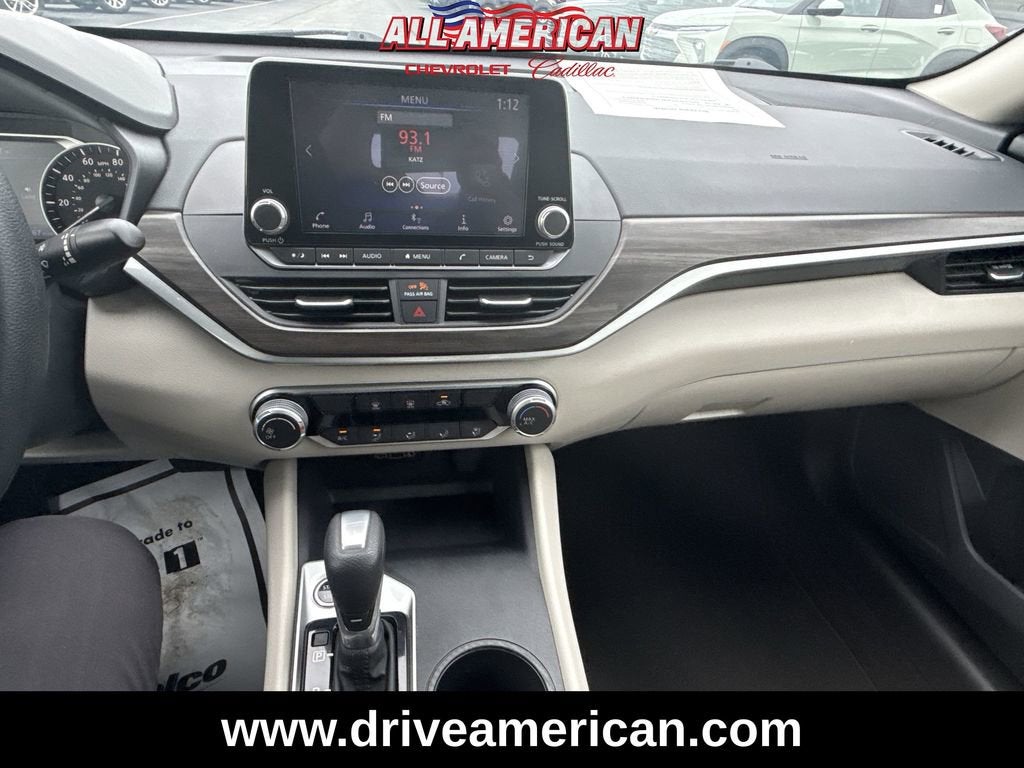 2025 Nissan Altima SV