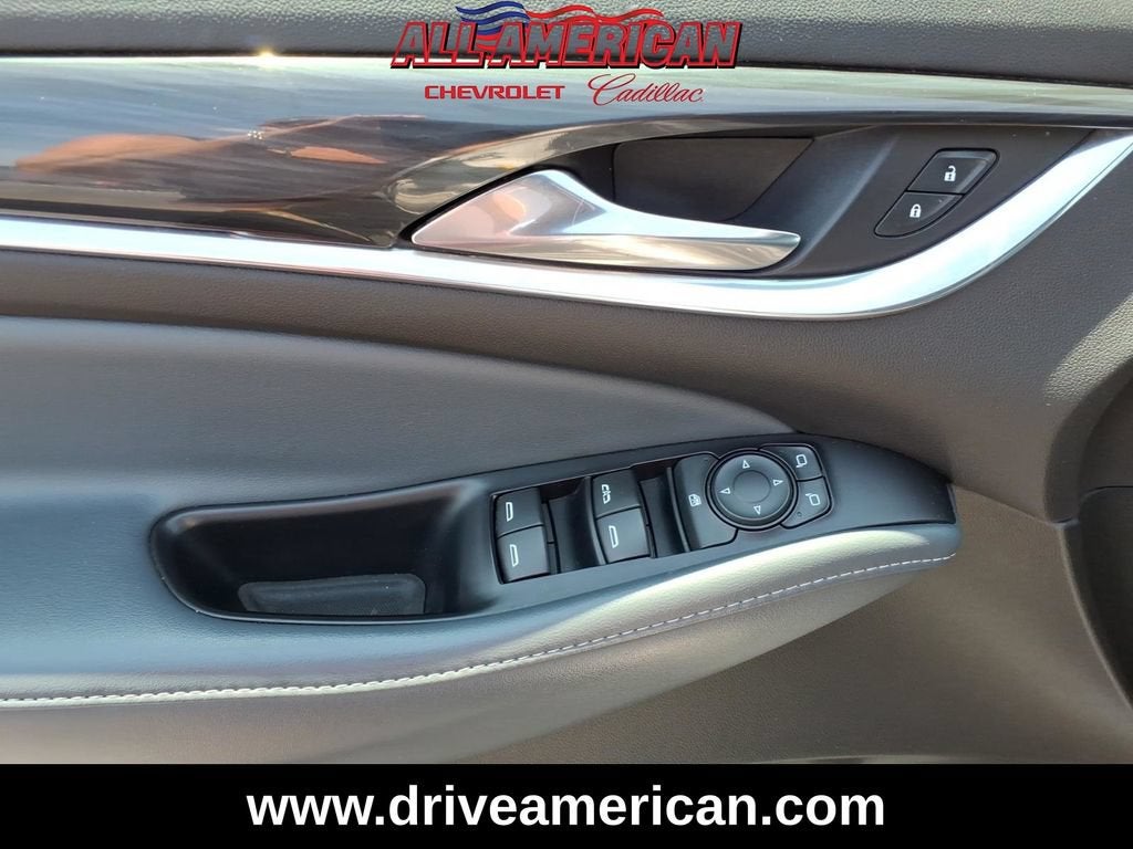 2022 Buick Enclave Essence