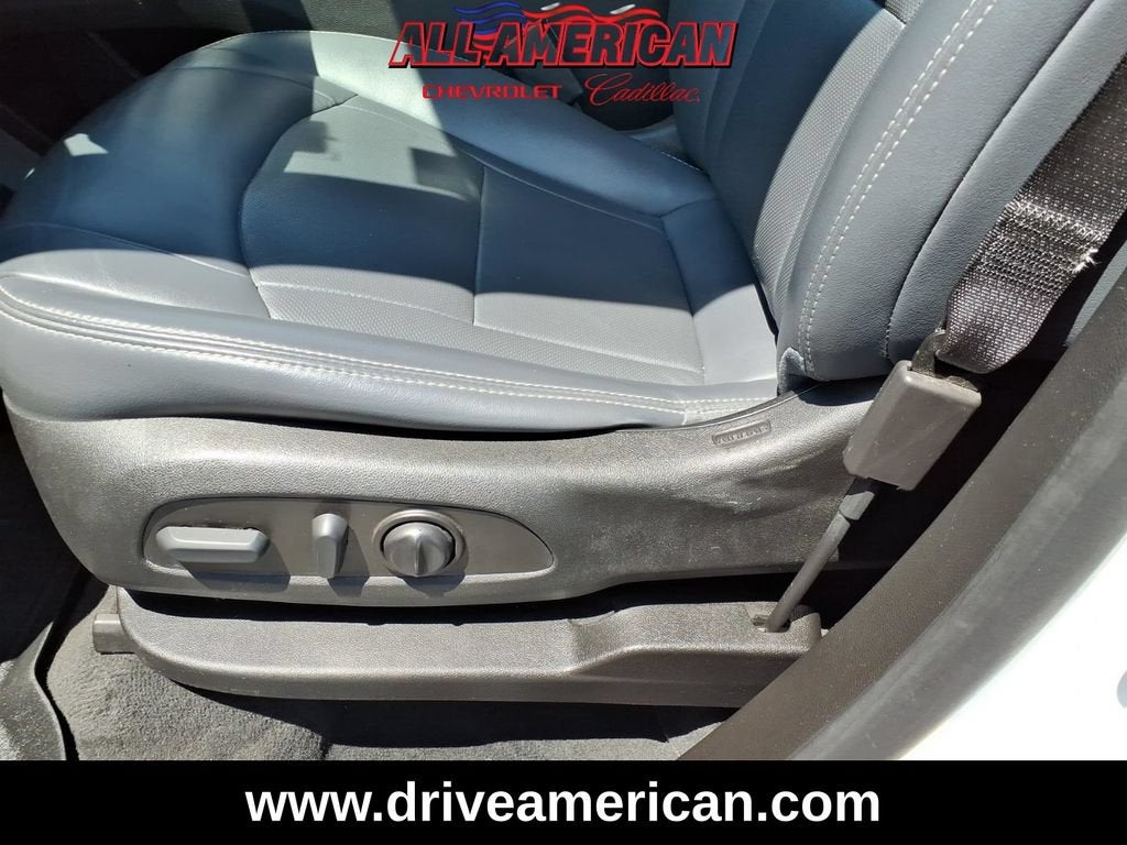 2022 Buick Enclave Essence