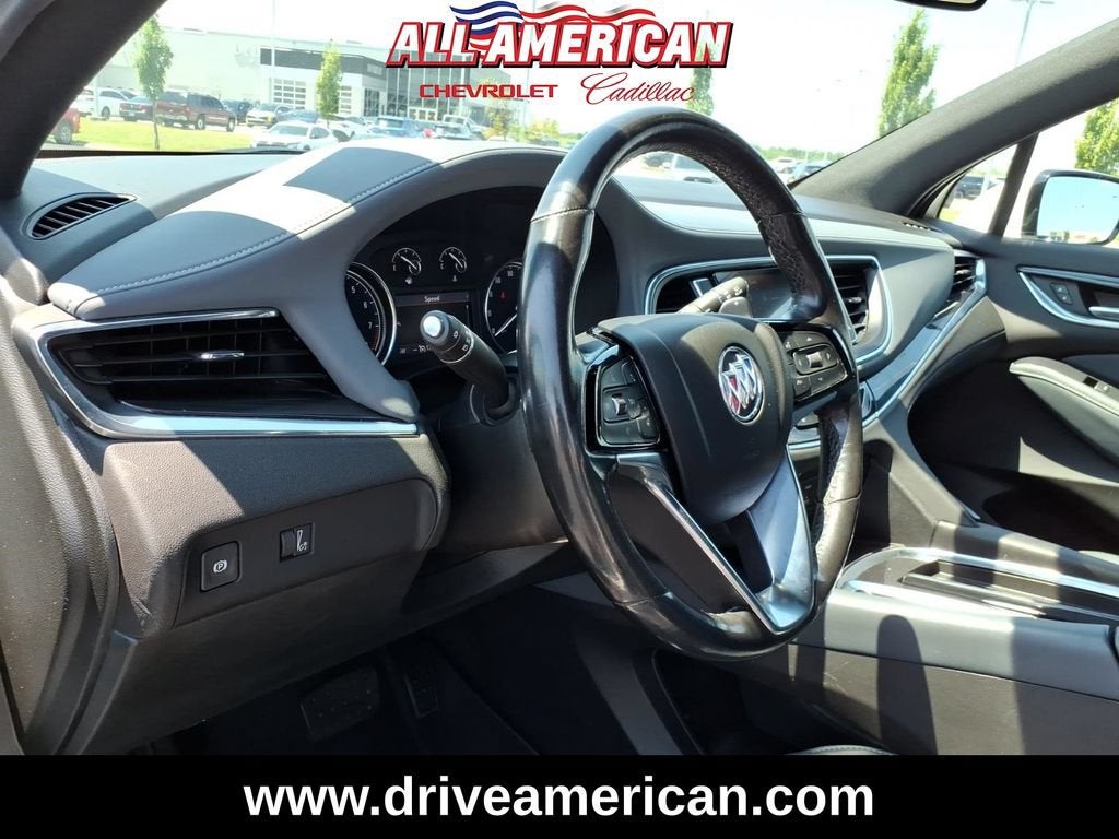 2022 Buick Enclave Essence