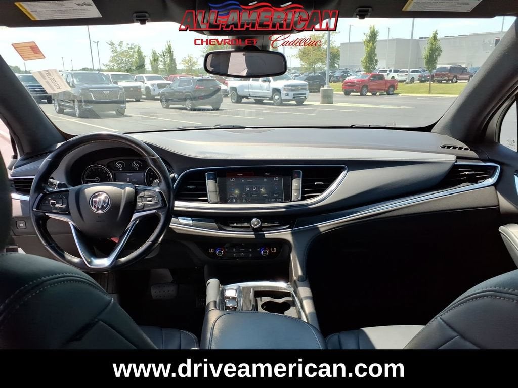 2022 Buick Enclave Essence