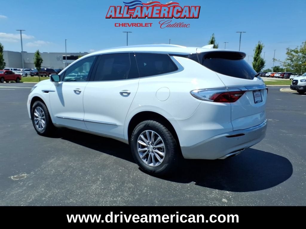 2022 Buick Enclave Essence