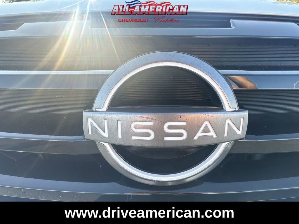 2024 Nissan Pathfinder SV