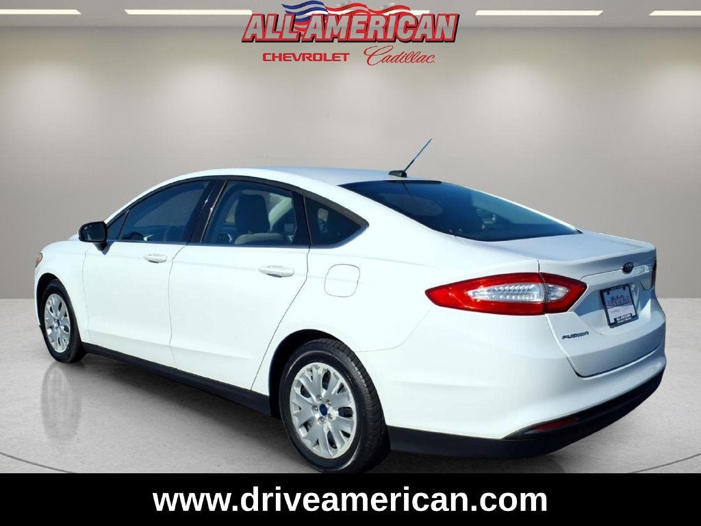 2013 Ford Fusion S