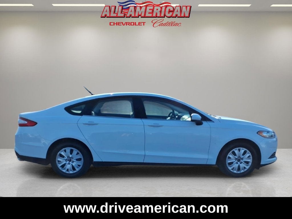 2013 Ford Fusion S