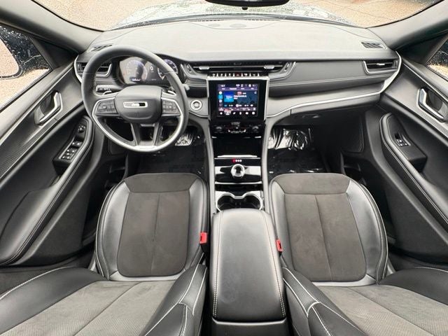 2023 Jeep Grand Cherokee Altitude 4x4