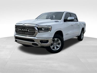 2023 RAM 1500 Laramie Crew Cab 4x4 5'7' Box