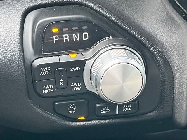 2023 RAM 1500 Laramie Crew Cab 4x4 5'7' Box