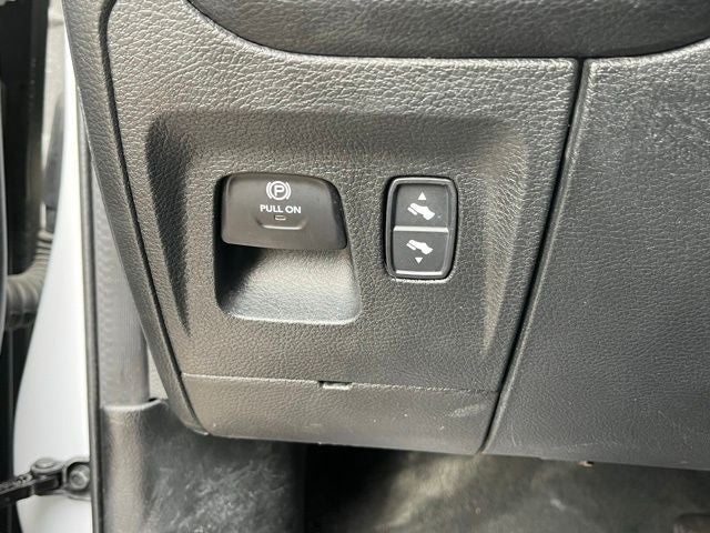 2023 RAM 1500 Laramie Crew Cab 4x4 5'7' Box