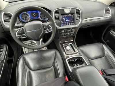 2023 Chrysler 300 Touring-L AWD