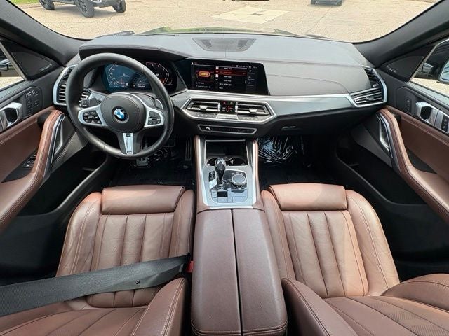 2020 BMW X6 M50i