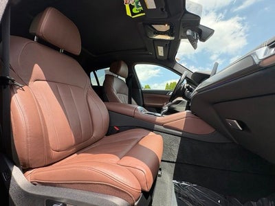 2020 BMW X6 M50i