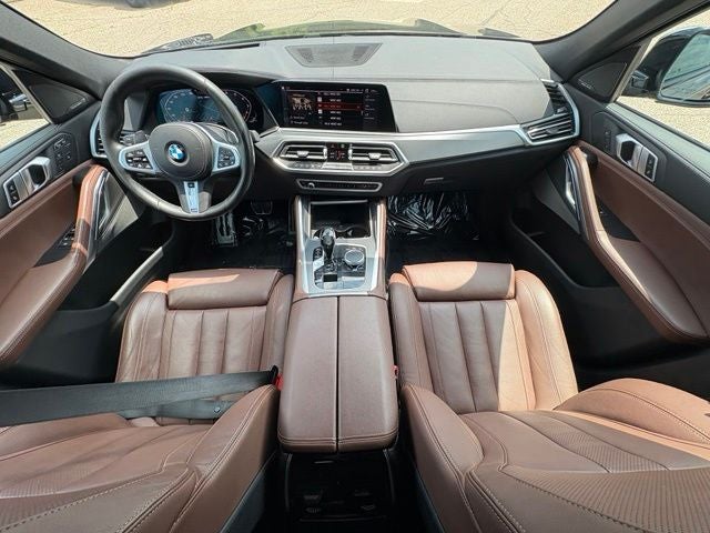 2020 BMW X6 M50i