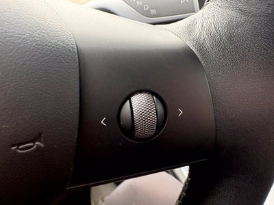 2023 Tesla Model Y Performance Dual Motor All-Wheel Drive