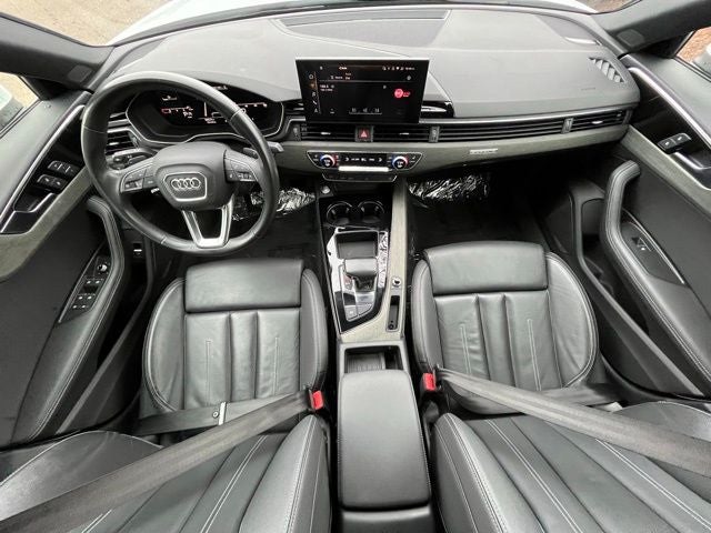 2023 Audi A4 Premium Plus 45 TFSI S line quattro S tronic