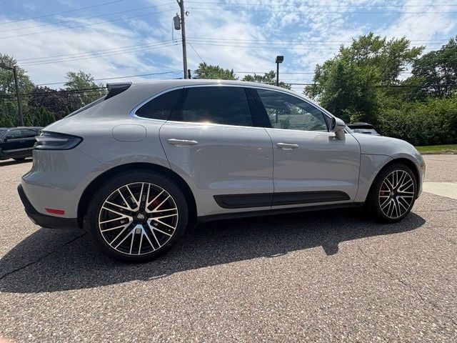 2024 Porsche Macan S