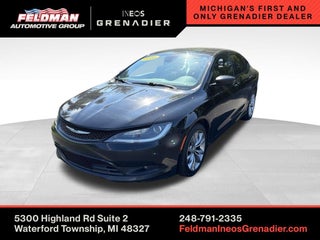 2016 Chrysler 200 S