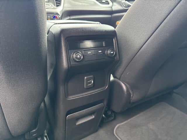 2018 GMC Acadia SLE-2