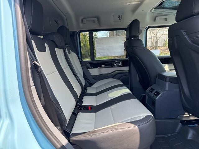 2025 INEOS Grenadier Station Wagon Fieldmaster Edition