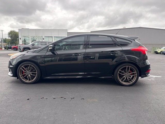 2016 Ford Focus ST
