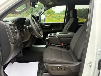 2026 Chevrolet Silverado 2500HD Custom