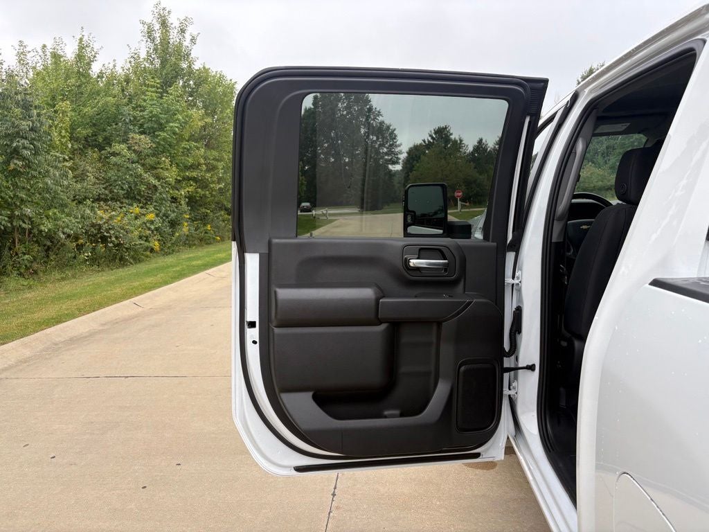 2026 Chevrolet Silverado 2500HD Custom