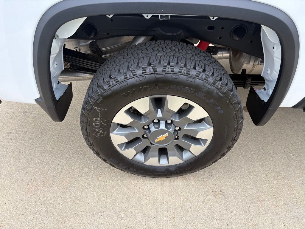 2026 Chevrolet Silverado 2500HD Custom