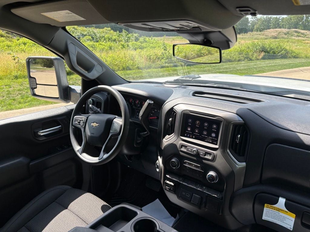 2026 Chevrolet Silverado 2500HD Custom