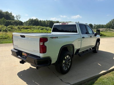 2026 Chevrolet Silverado 2500HD Custom