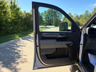2026 Chevrolet Silverado 2500HD ZR2