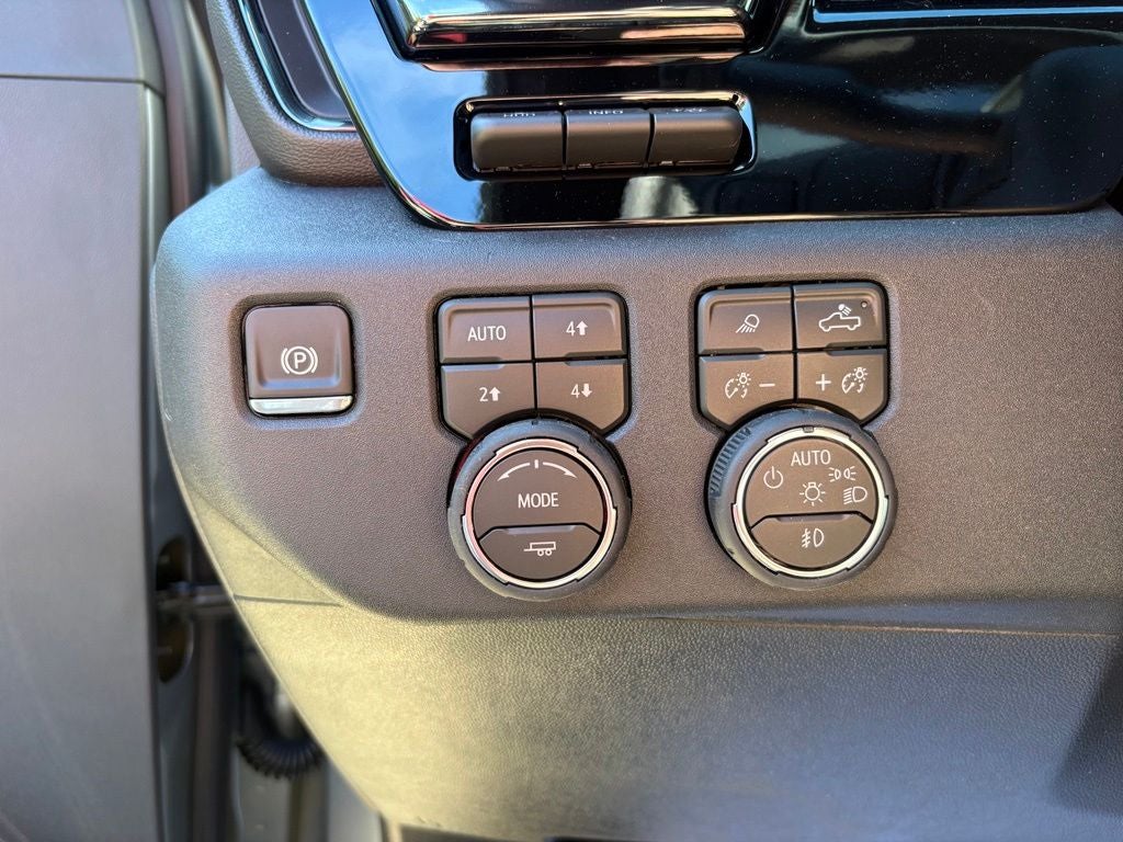 2026 Chevrolet Silverado 2500HD ZR2