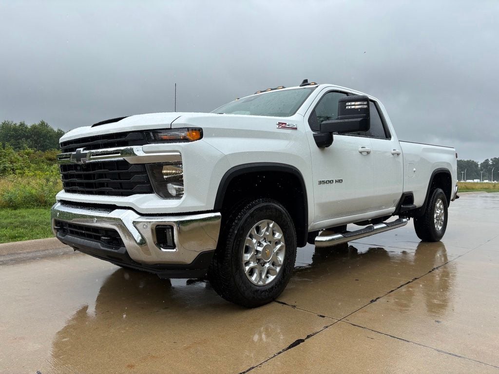 2026 Chevrolet Silverado 3500HD LT