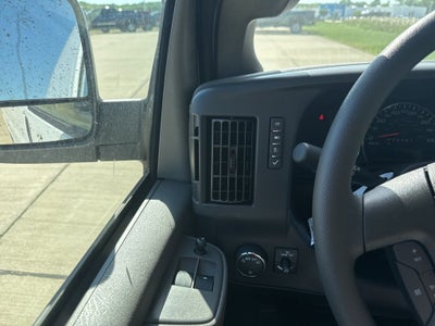 2025 Chevrolet Express 2500 Work Van Cargo