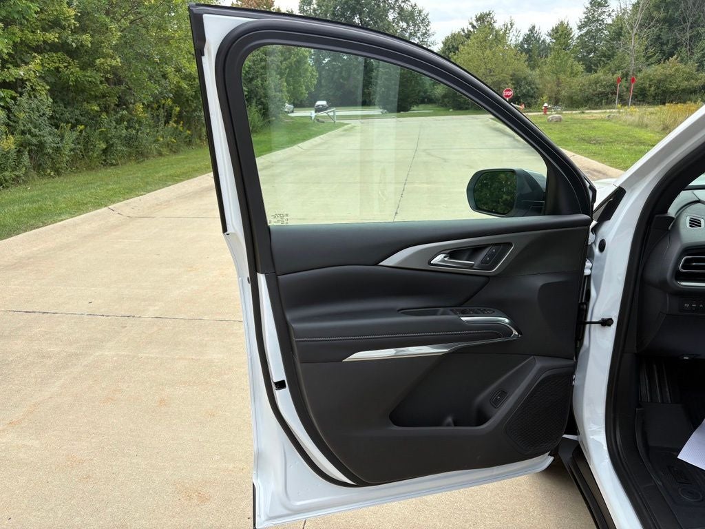 2027 Chevrolet Traverse LT 1LT