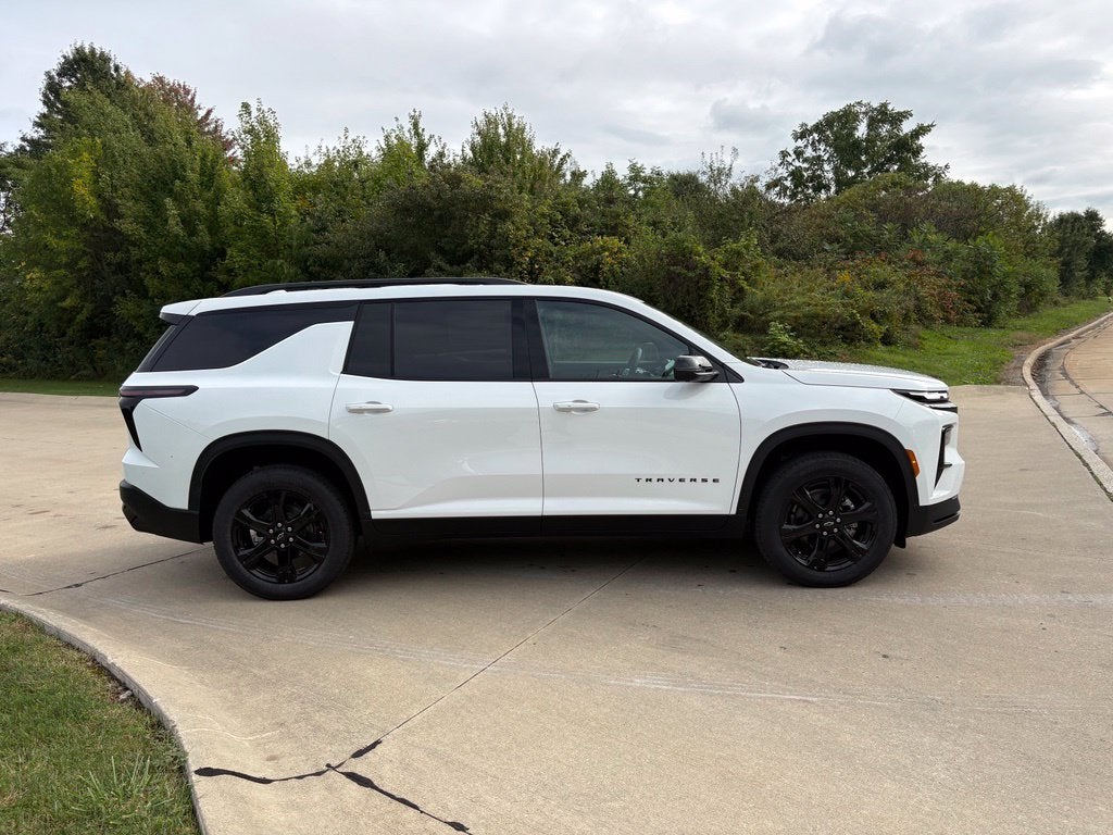 2027 Chevrolet Traverse LT 1LT