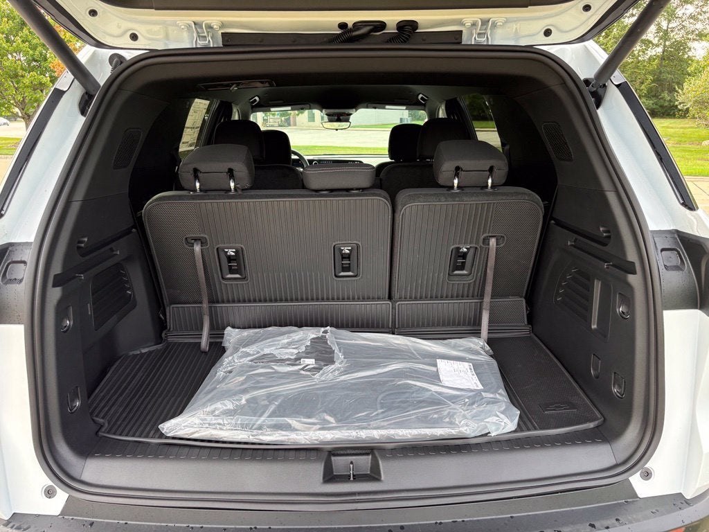 2027 Chevrolet Traverse LT 1LT