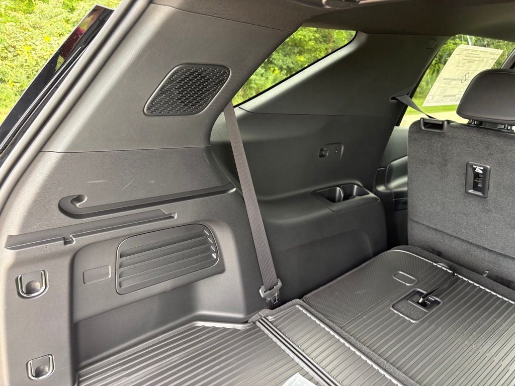 2027 Chevrolet Traverse LT 1LT
